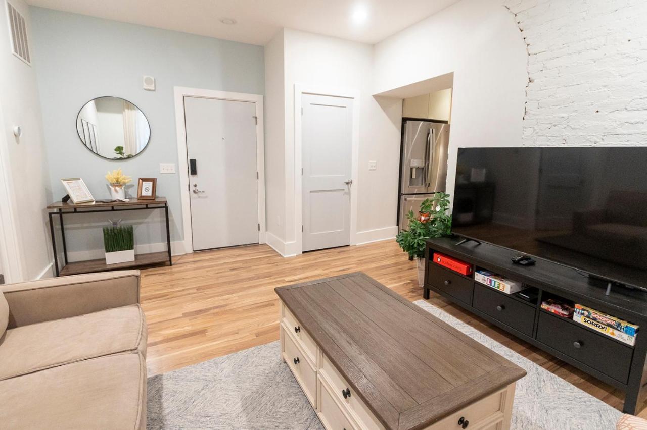 Spacious 2 Bed 2 Bath Downtown Otr Condo Minutes Walk To The Reds Bengals Stadium & More! Cincinnati Exterior photo